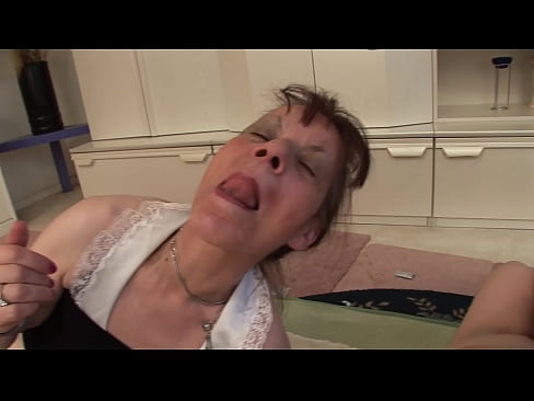 ❤️ Żewġ nanniet u nannu wieħed għandhom threesome ❌ Video tal-ħakk fil-porn mt.vegasservice.ru ❌️❤