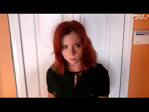 ❤️ Gwardja tas-Sigurtà Ikkastigat lil Pretty Woman għal Serq ta' Ħanut - Cum F'Ħalq ❌ Video tal-ħakk fil-porn mt.vegasservice.ru ❌️❤