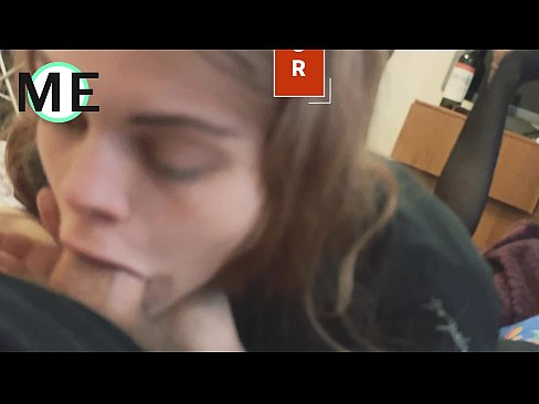 ❤️ Dick tal-gerżuma, pantyhose mqatta u tkaken imqattgħin sbieħ li jiltaqgħu ❌ Video tal-ħakk fil-porn mt.vegasservice.ru ❌️❤